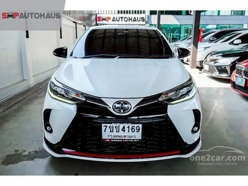 2021 Toyota YARIS Sport Premium Hatchback