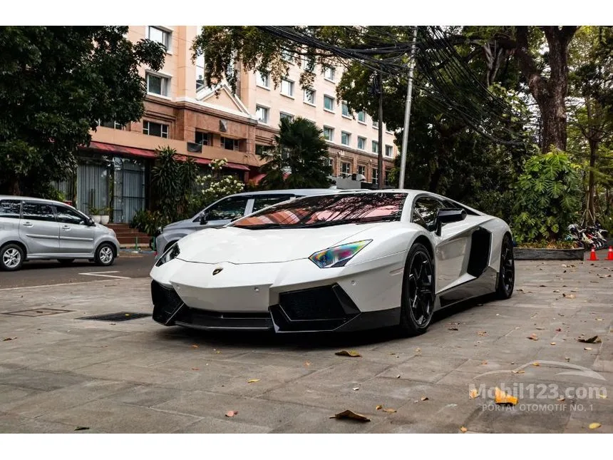 Jual Mobil Lamborghini Aventador 2012 LP700