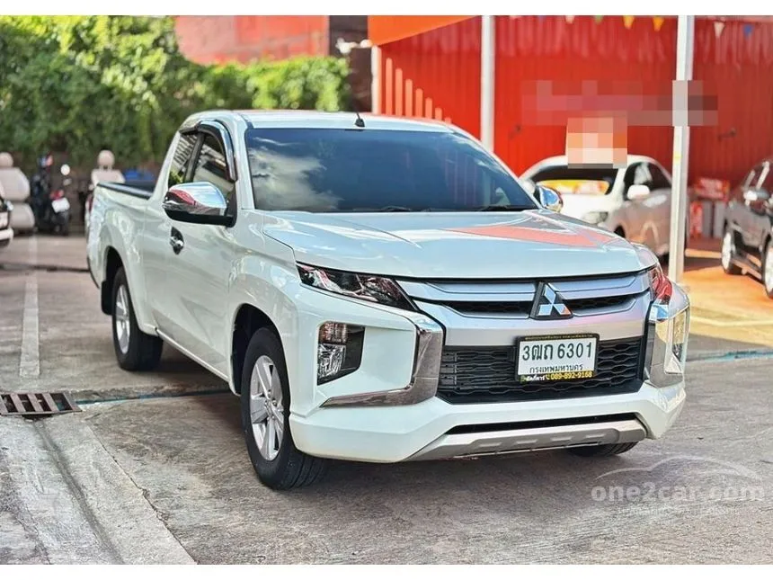 2022 Mitsubishi TRITON GLX Mega Cab Pickup