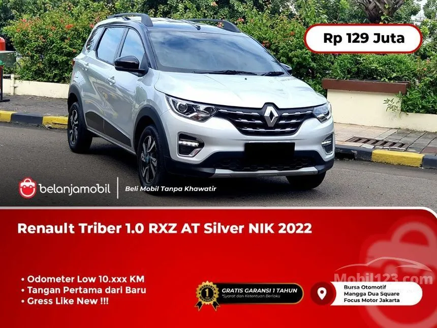 Jual Mobil Renault Triber 2022 RXZ 1.0 di Banten Automatic SUV Silver Rp 129.000.000