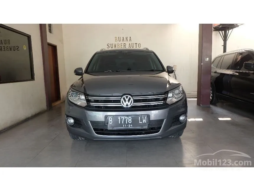 Jual Mobil Volkswagen Tiguan 2014 TSI 1.4 di Banten Automatic SUV Abu