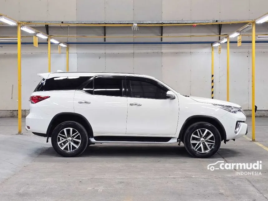 2017 Toyota Fortuner VRZ 4X2 SUV