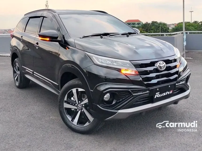 Jual Mobil Toyota Rush 2024 GR Sport 1.5 di Jawa Barat Manual SUV Hitam Rp 233.000.000
