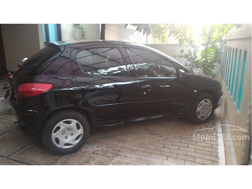 Jual Mobil Peugeot 206 2003 XR 1.4 di DKI Jakarta 