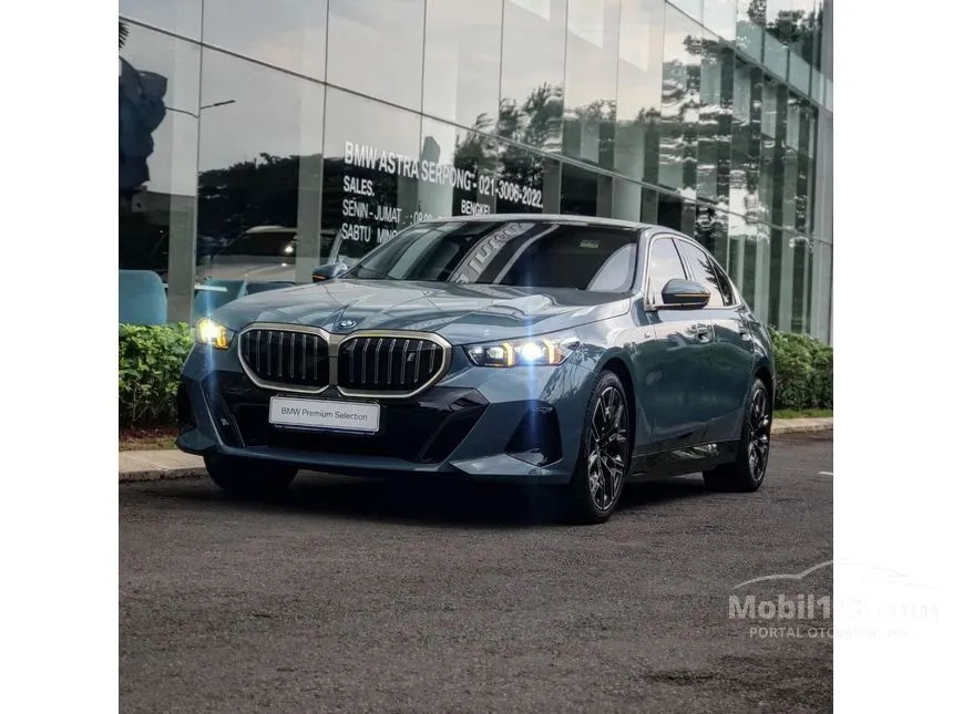 Jual Mobil BMW i5 2024 eDrive40 M Sport di DKI Jakarta Automatic Sedan Hijau Rp 1.599.000.000