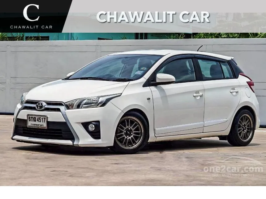 2017 Toyota YARIS E Hatchback