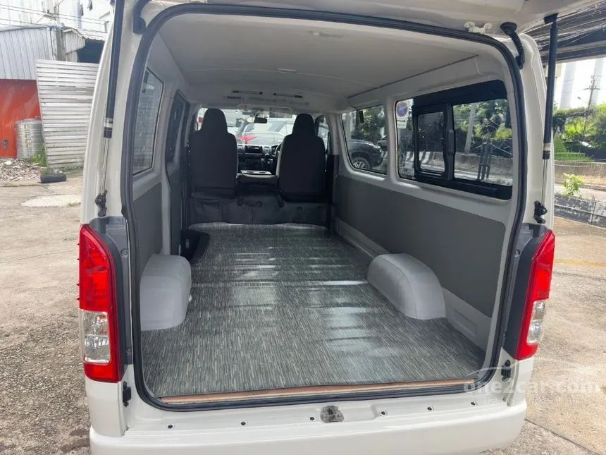 2018 Toyota HIACE GL D4D Van