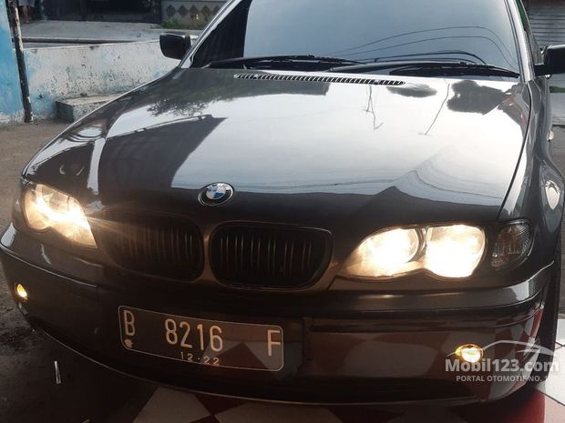 318i BMW  Murah  49 mobil  bekas dijual  Mobil123