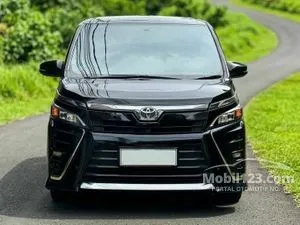 2019 Toyota Voxy 2.0 MPV