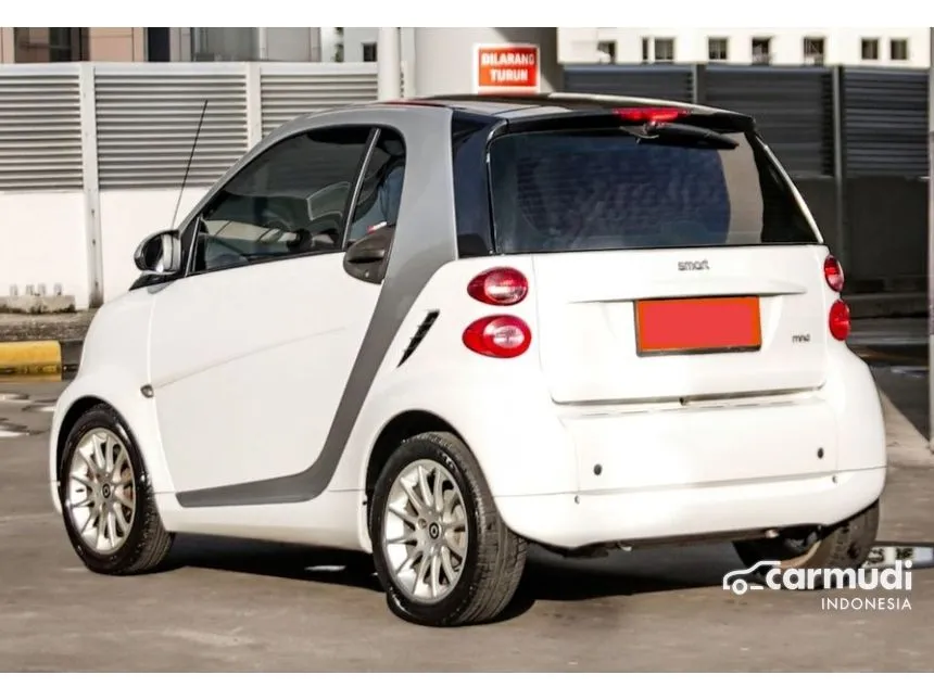 2011 smart fortwo Pure Coupe