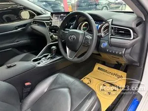 2023 Toyota Camry 2.5 Hybrid (Premium Color) Sedan