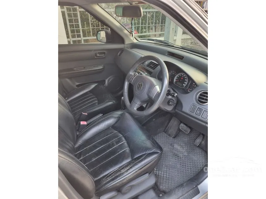 2010 Suzuki SWIFT GL Hatchback