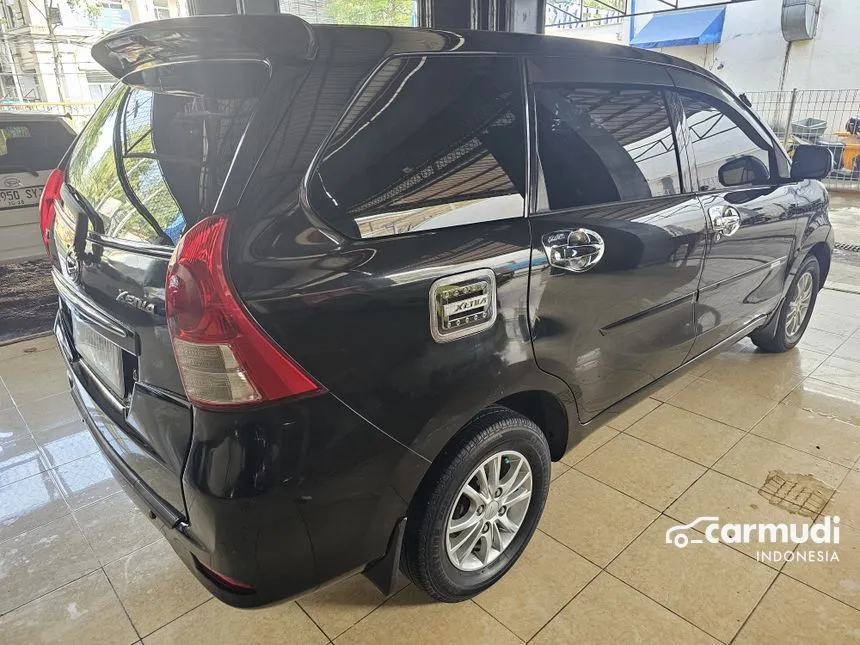 2014 Daihatsu Xenia R Deluxe MPV