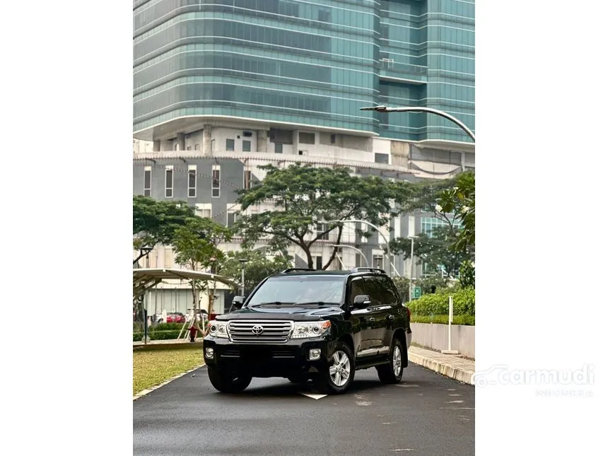2014 Toyota Land Cruiser 200 Full spec SUV