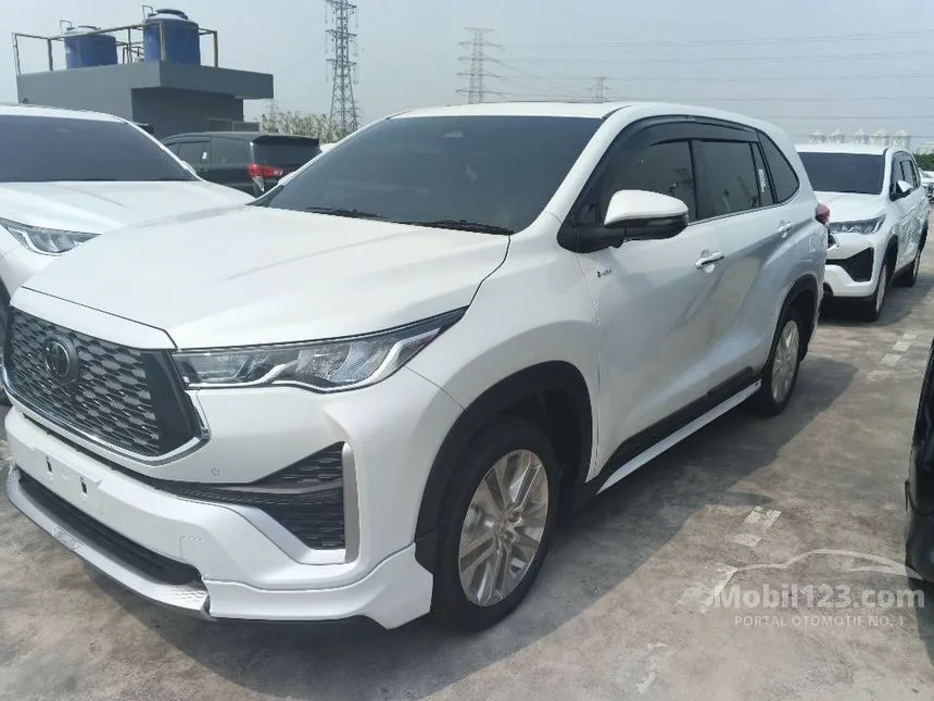 2026 Toyota Kijang Innova Zenix Q HV TSS ( Premium Color) MPV