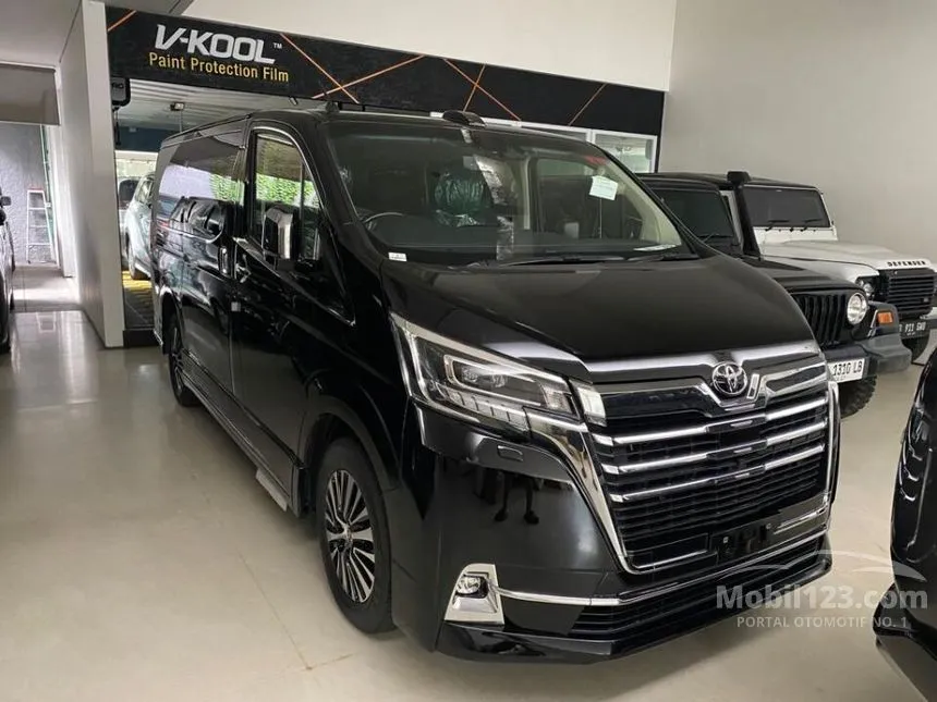 Jual Mobil Toyota GranAce 2023 Premium 2.8 di DKI Jakarta Automatic MPV Hitam Rp 2.199.000.000