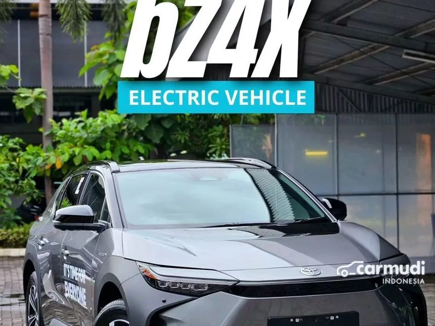 Jual Mobil Toyota BZ4X 2023 di Jawa Barat Automatic Wagon Silver Rp 1.140.000.000