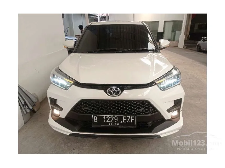 Jual Mobil Toyota Raize 2021 GR Sport 1.0 di Jawa Barat Automatic Wagon Putih Rp 202.000.000