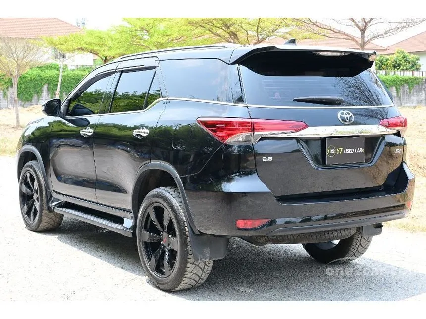 2019 Toyota FORTUNER V SUV