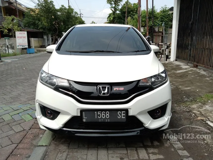 Jual Mobil Honda Jazz 2019 S 1.5 di Jawa Timur Manual Hatchback Putih Rp 205.000.000