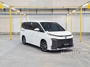 2022 Toyota Voxy 2.0 (Non Premium Color) MPV
