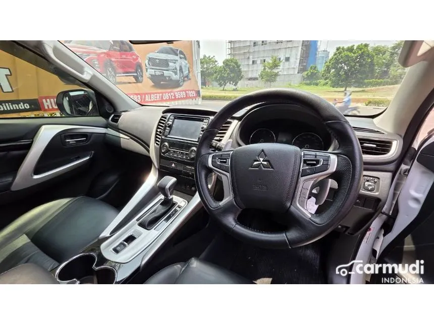 2017 Mitsubishi Pajero Sport Dakar 4X2 SUV