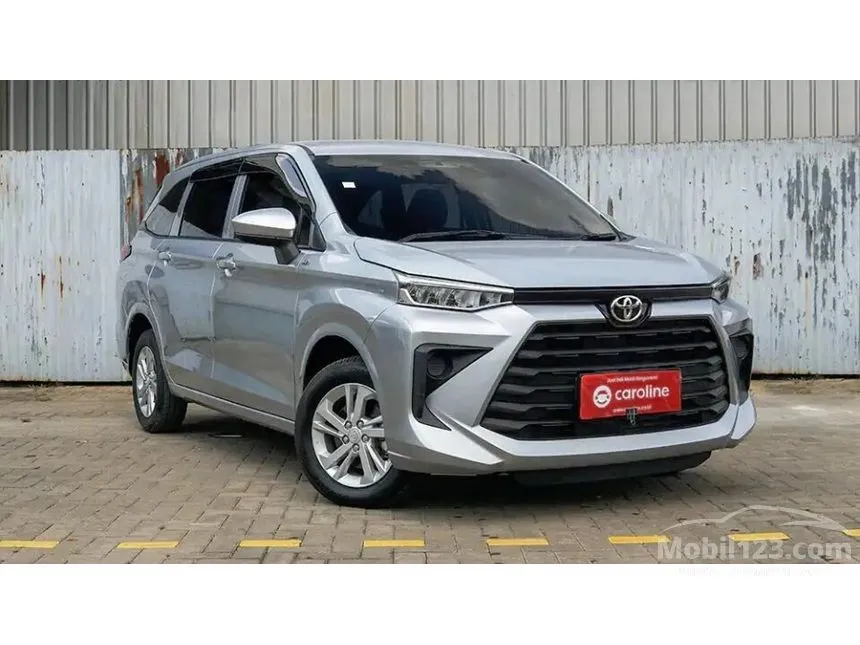 Jual Mobil Toyota Avanza 2022 E 1.3 di Jawa Barat Manual MPV Silver Rp 180.000.000