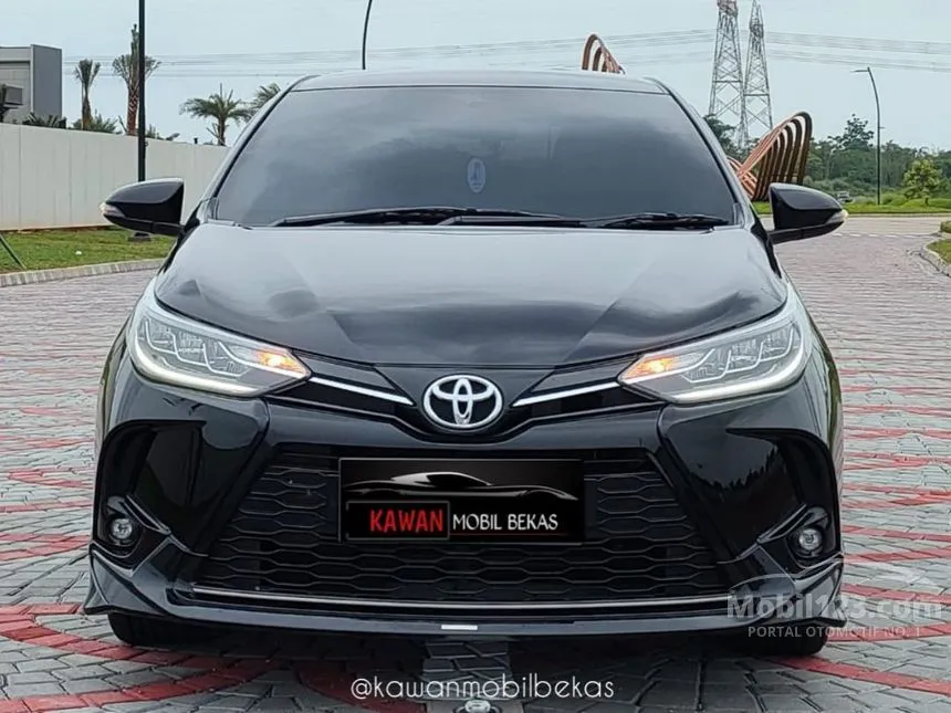 Jual Mobil Toyota Yaris 2022 GR Sport 1.5 di Banten Manual Hatchback Hitam Rp 235.000.000
