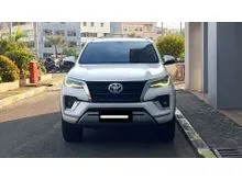 2022 Toyota Fortuner 2.8 VRZ 4X2 SUV putih km 42 ribuan
