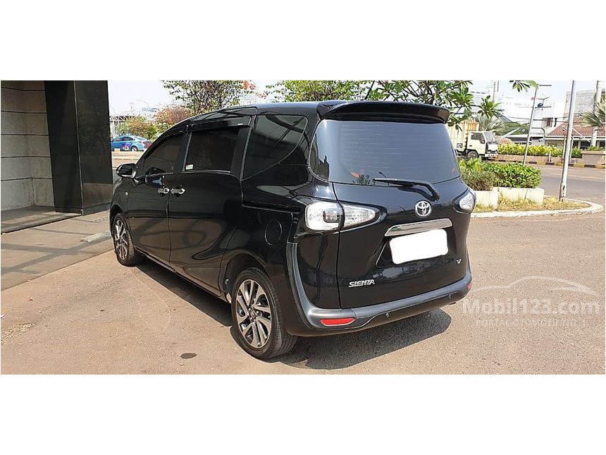 Jual Mobil Toyota Sienta 2016 V 1.5 di DKI Jakarta 