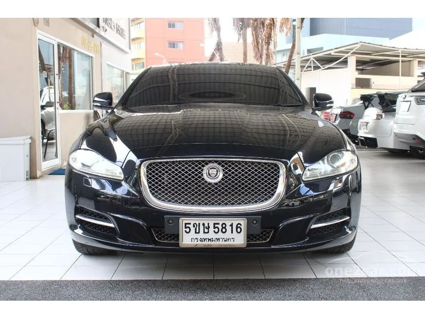 2013 Jaguar XJ Portfolio Sedan