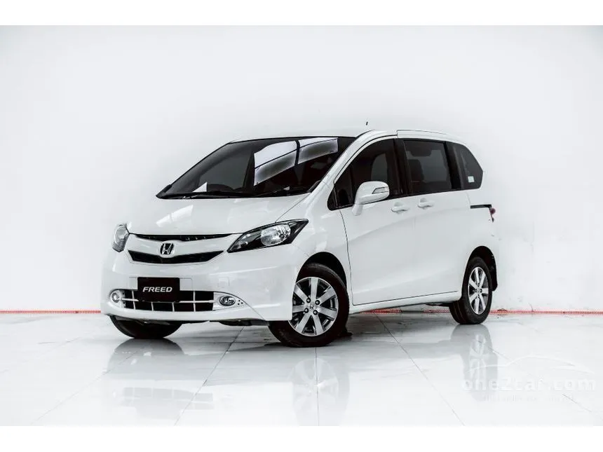 2010 Honda FREED E Wagon