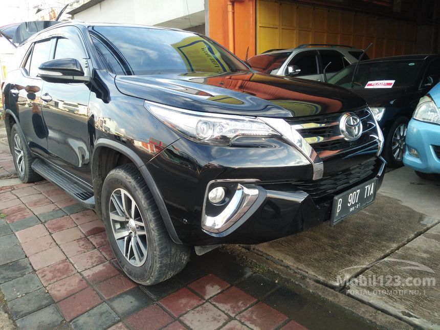 Jual Mobil Toyota Fortuner 2016 VRZ 2.4 di Jawa Barat Automatic SUV