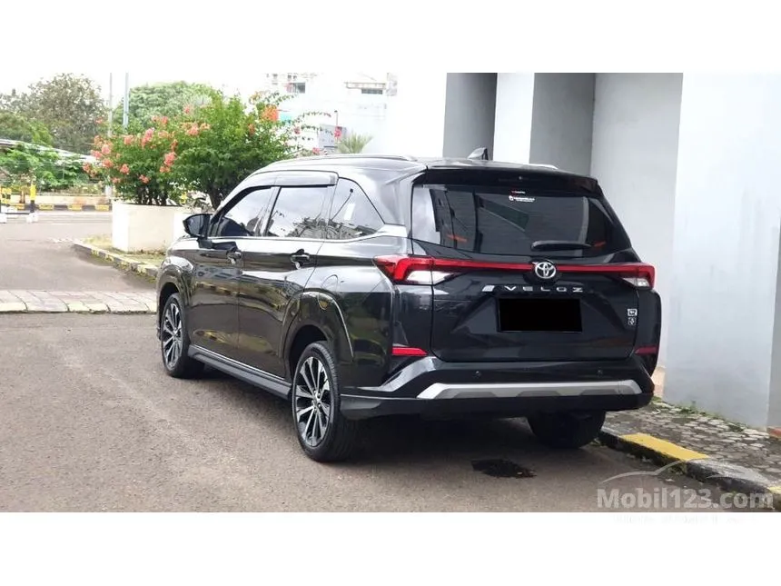 2021 Toyota Veloz Q MPV