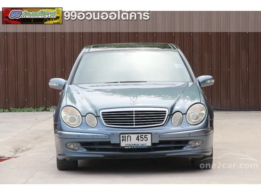 2005 Mercedes-Benz E200 Kompressor Avantgarde Sedan