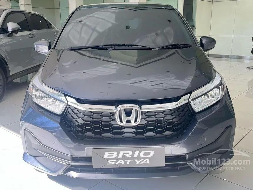 Jual Mobil Honda Brio 2024 E Satya 1.2 di Jawa Barat Automatic Hatchback Hijau Rp 198.300.000