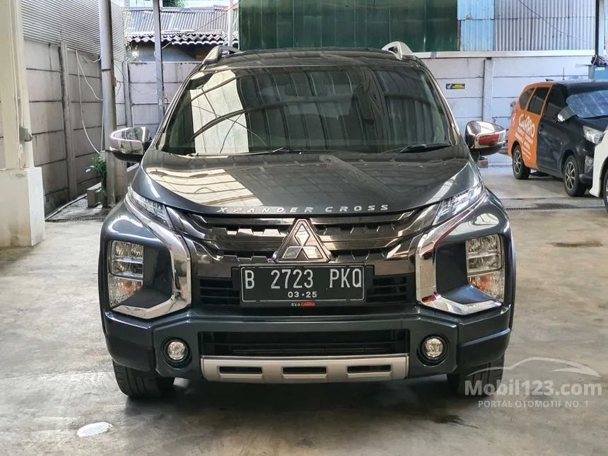 Jual Mobil Mitsubishi Xpander Cross 2020 Premium 1.5 di DKI Jakarta Automatic MPV Abu