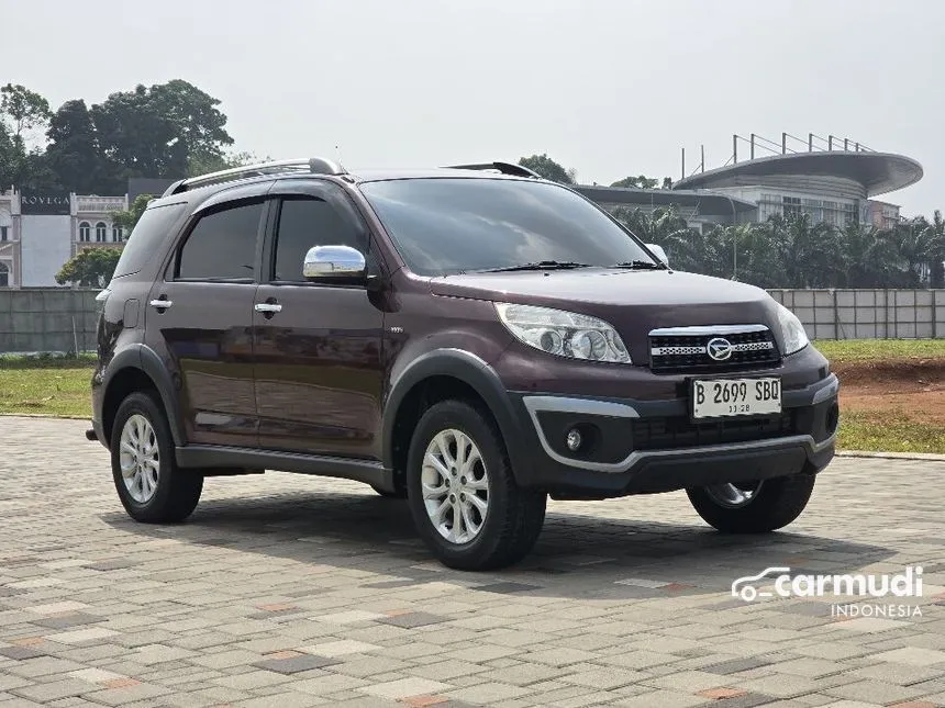 Jual Mobil Daihatsu Terios 2013 TX 1.5 di Banten Automatic SUV Marun Rp 125.000.000