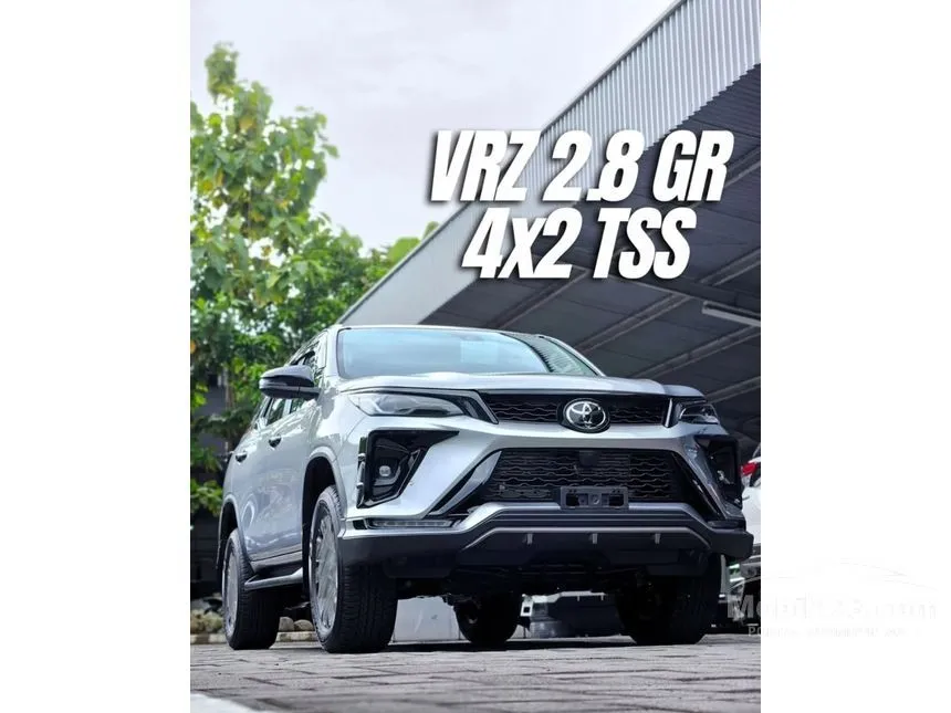 Jual Mobil Toyota Fortuner 2024 VRZ TSS GR Parts Aero Package 2.8 di DKI Jakarta Automatic SUV Silver Rp 620.000.000