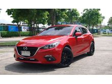 2014 Mazda 3 2.0 (ปี 14-17) C Sports Hatchback AT