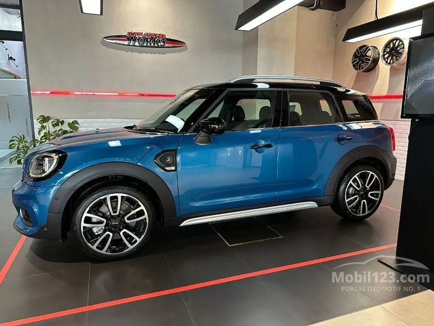 Jual Mobil MINI Countryman 2024 Cooper S 2.0 di DKI Jakarta Automatic SUV Biru Rp 1.027.000.000