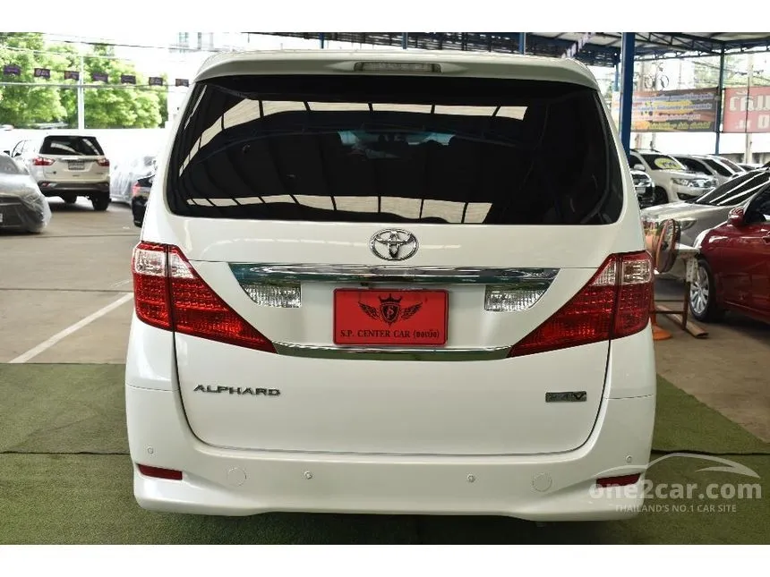 2011 Toyota Alphard V Van