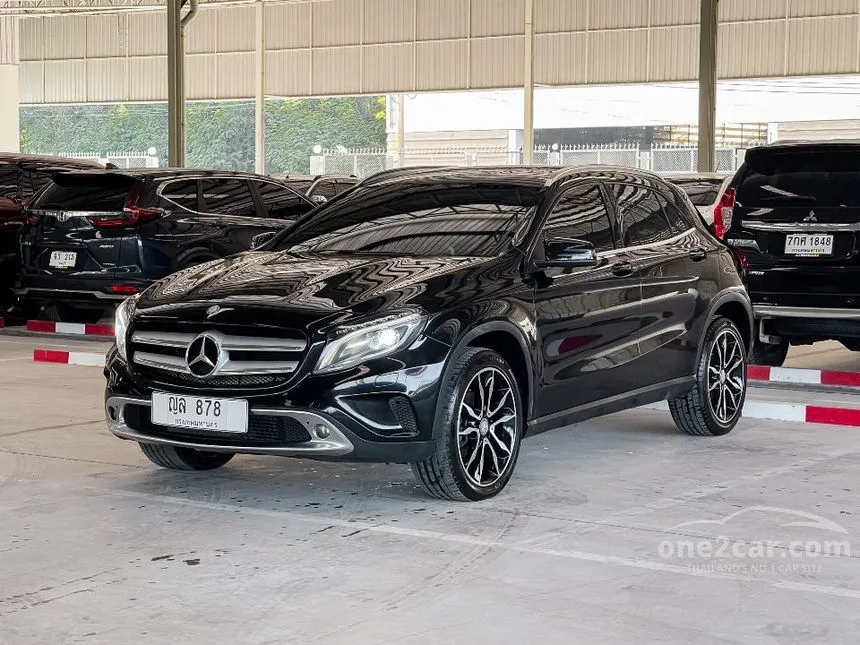 2015 Mercedes-Benz GLA200 Urban SUV