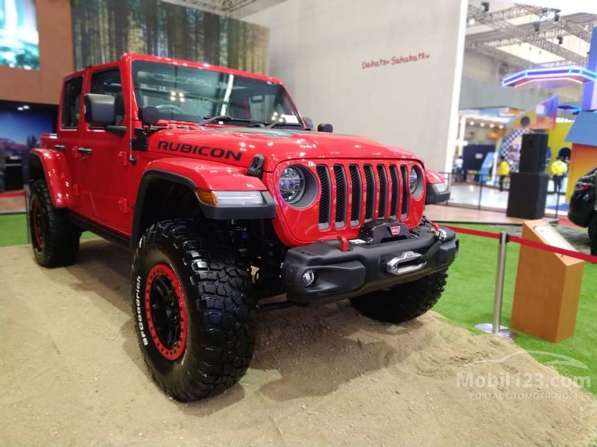 Jual Mobil  Jeep  Wrangler  2021  Rubicon  2 0 di Kalimantan 