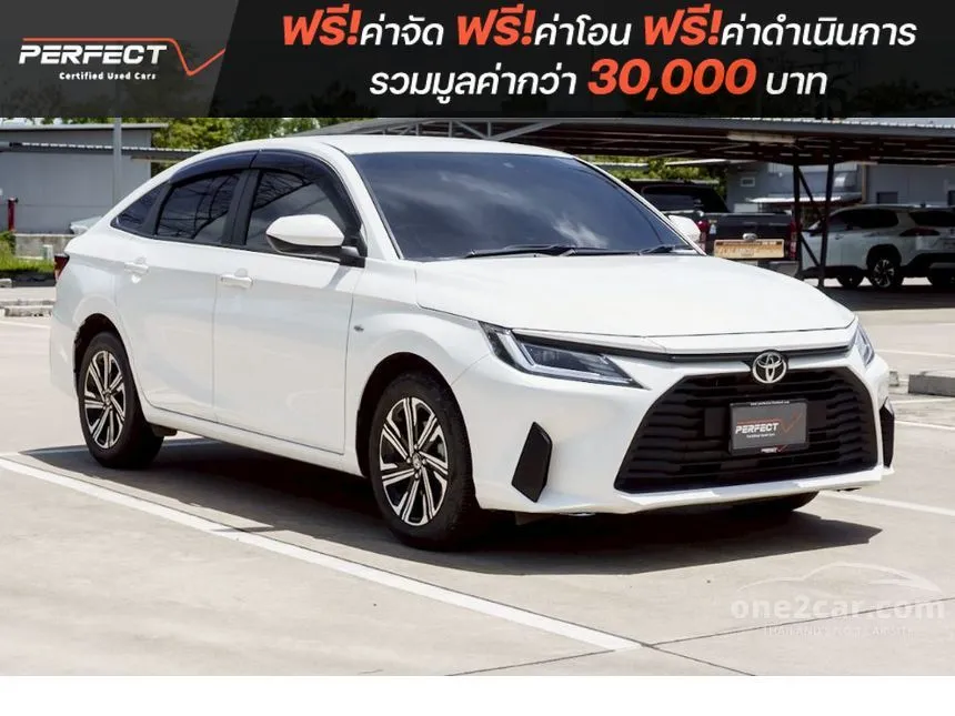 2024 Toyota Yaris Ativ Sport Sedan