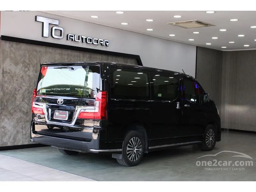 2020 Toyota Majesty Premium Van