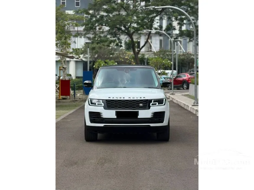2017 Land Rover Range Rover Vogue SUV