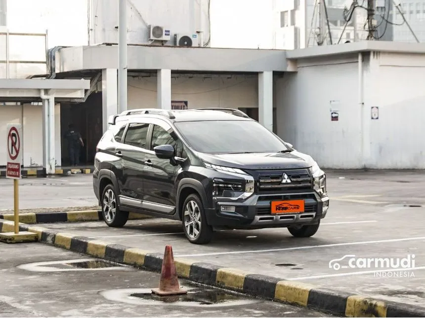 2024 Mitsubishi Xpander Cross Premium MPV