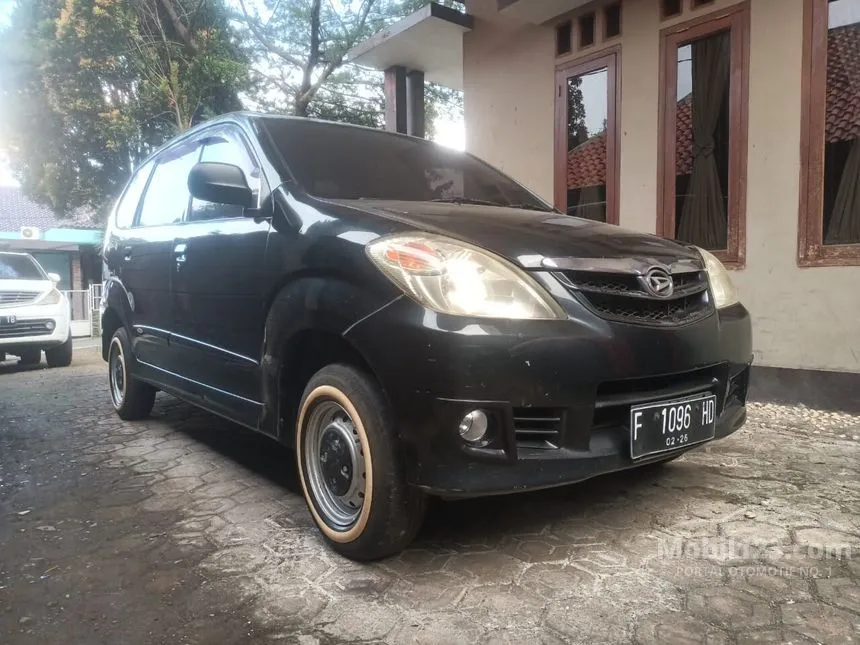 Jual Mobil Daihatsu Xenia 2011 Li DELUXE 1.0 di Jawa Barat Manual MPV Hitam Rp 69.500.000