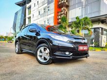 Honda HRV 1.5 E Cvt AT 2018 Hitam Metalik TV Floating - Tangan 1 Perorangan - Terawat - Kredit mudah data dibantu
